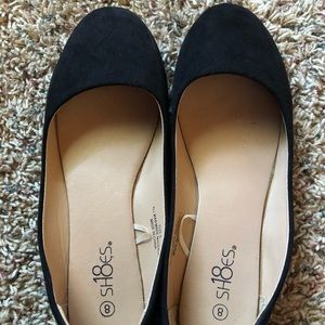 New Black flats size 8